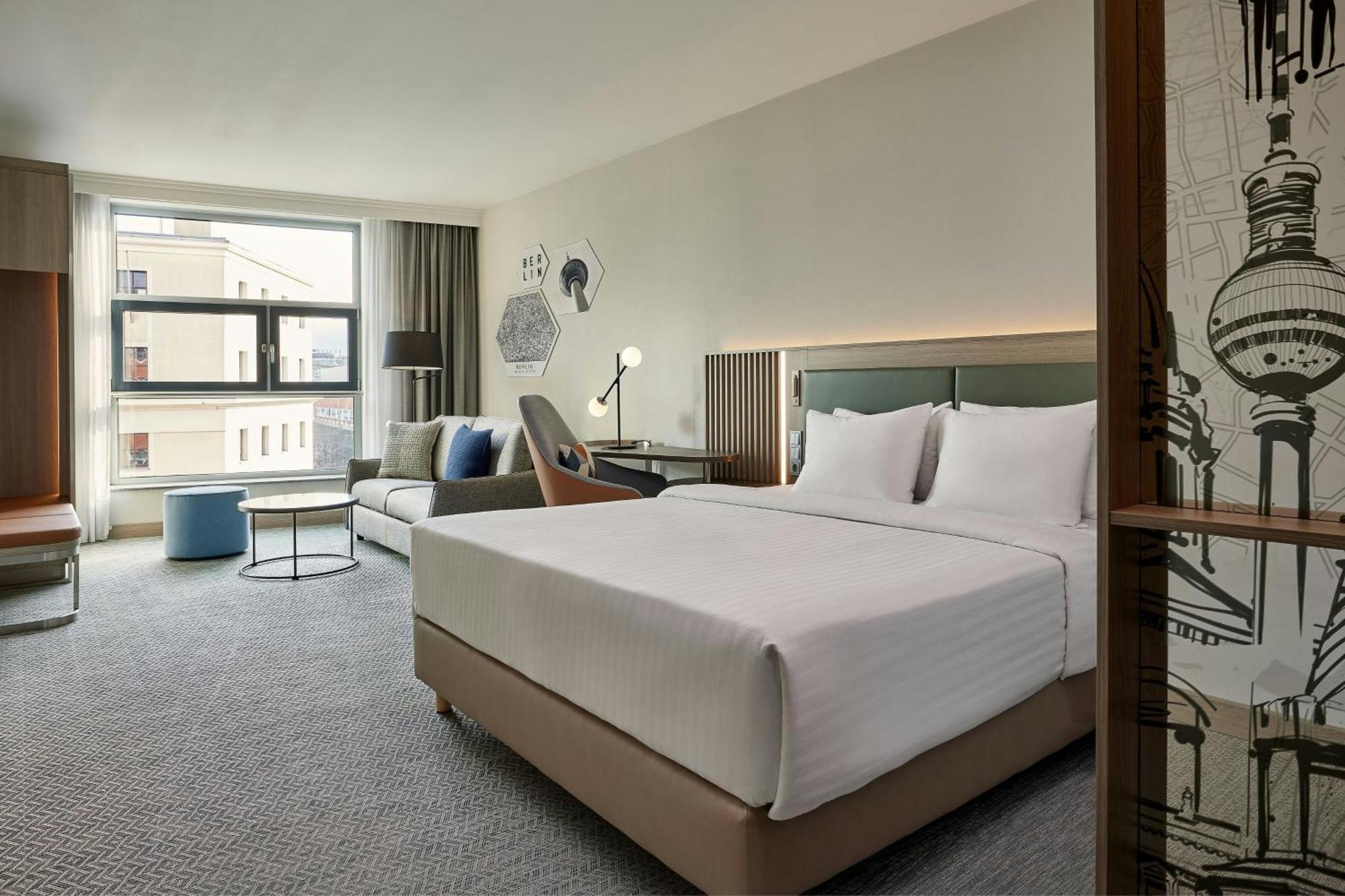 Courtyard By Marriott Berlin City Center Exterior photo