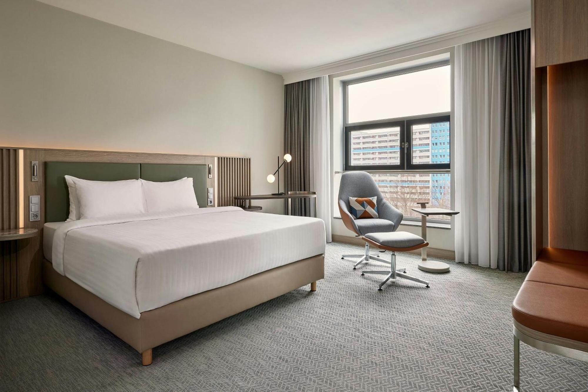 Courtyard By Marriott Berlin City Center Exterior photo