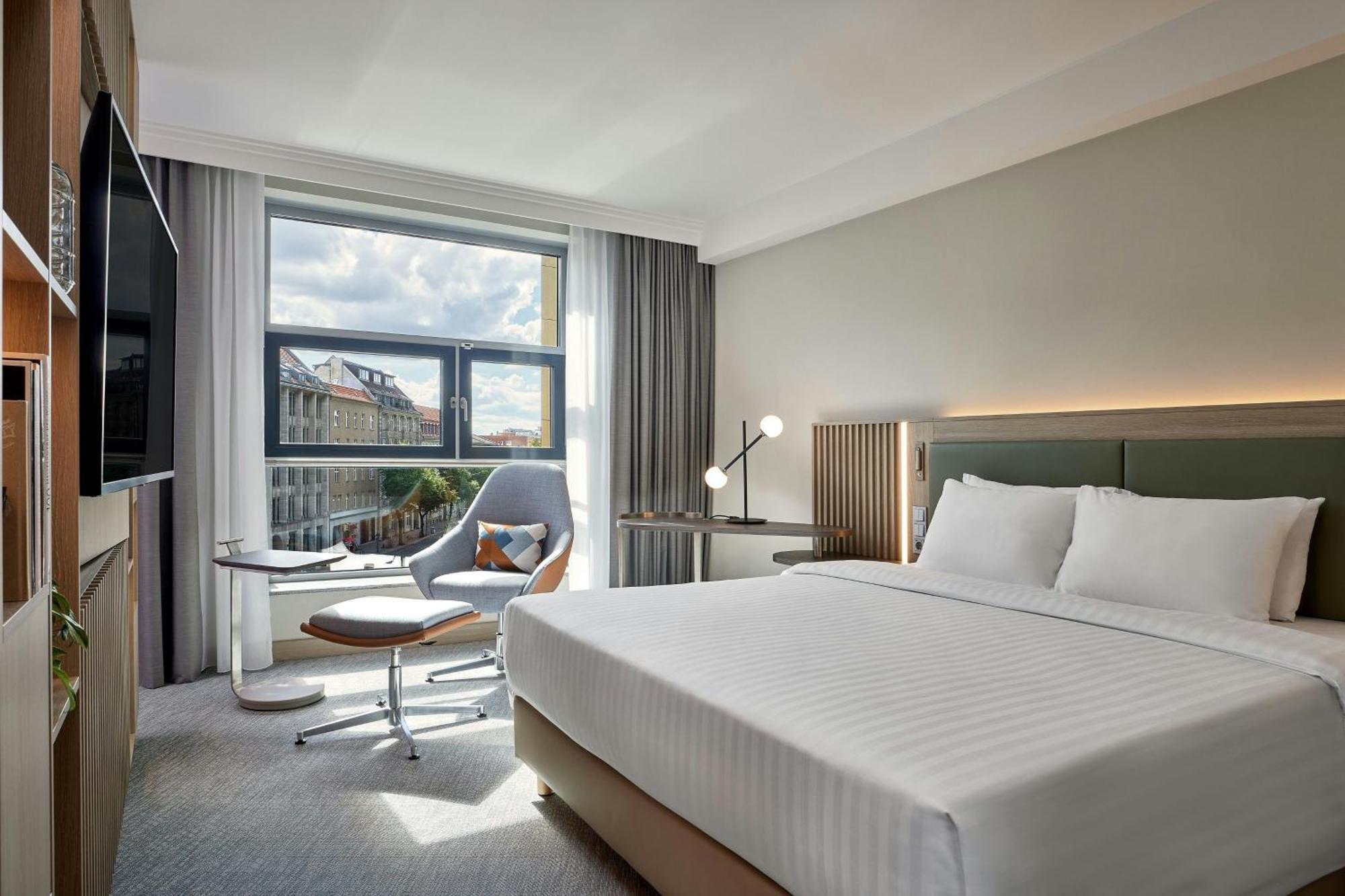 Courtyard By Marriott Berlin City Center Exterior photo